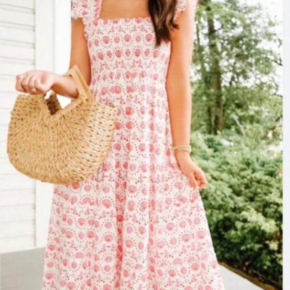 Hill House Dresses & Skirts - Hill House Pink Floral Dress